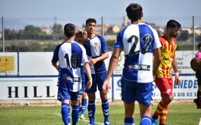 Néstor Querol felicita Aarón Rey per la seva primera diana d'arlequinat | Críspulo Díaz